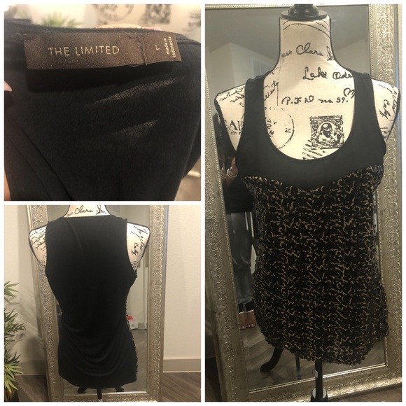 The limited sequence top💕 - Picture 1 of 1